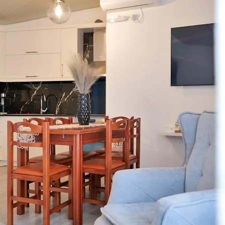 Saranda Apartaments Apartmán *