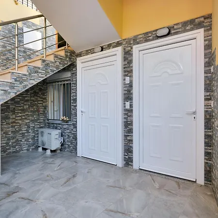 Saranda Apartaments Apartmán *